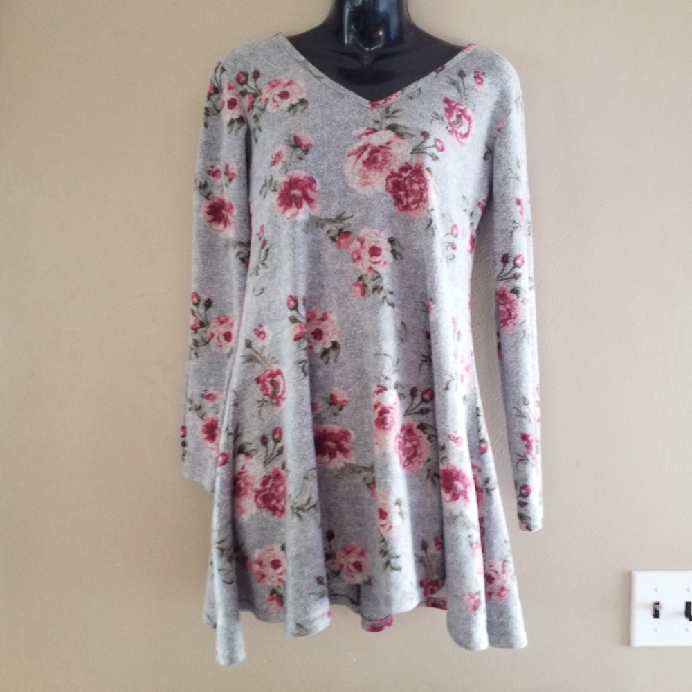 Alya from franchescas part of 3 for 25 sale